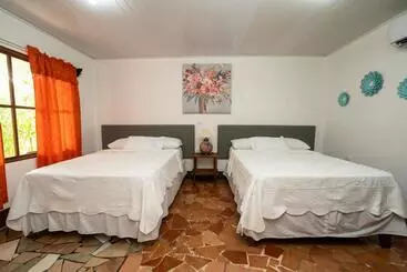 Tortuguero Beachfront - Tortuguero