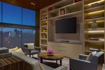 Grand Hyatt Manila - Manila