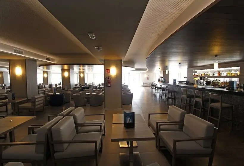 Fotos del hotel Tonga Tower Design  & Suites:  4