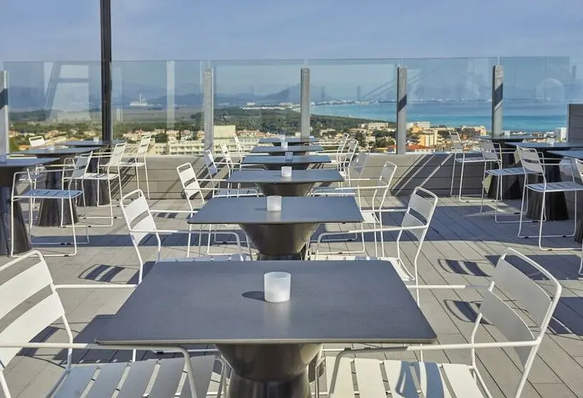 Fotos del hotel Tonga Tower Design  & Suites:  19