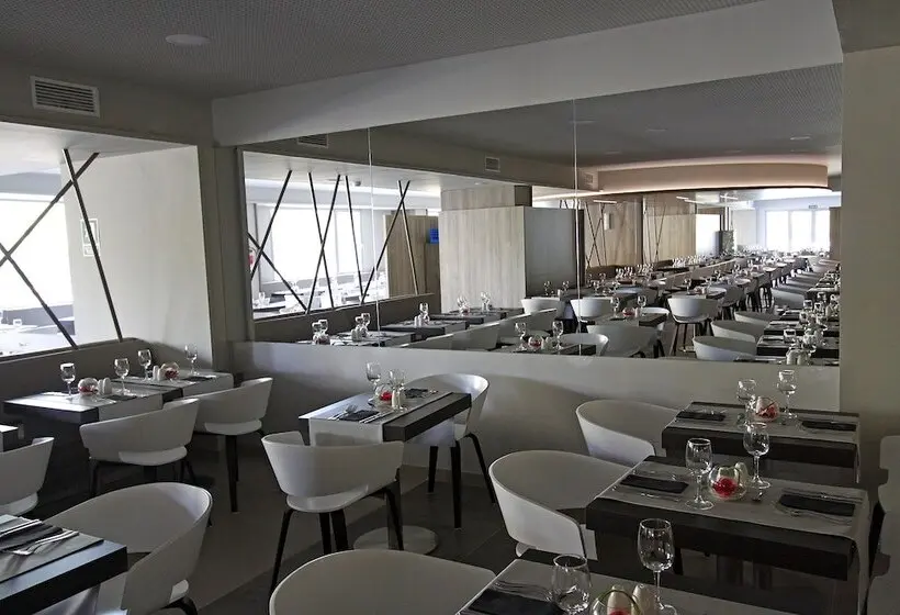 Fotos del hotel Tonga Tower Design  & Suites:  24