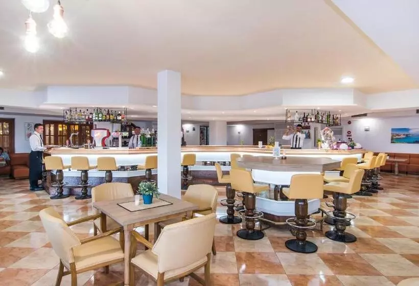 Fotos del hotel Na Taconera:  15