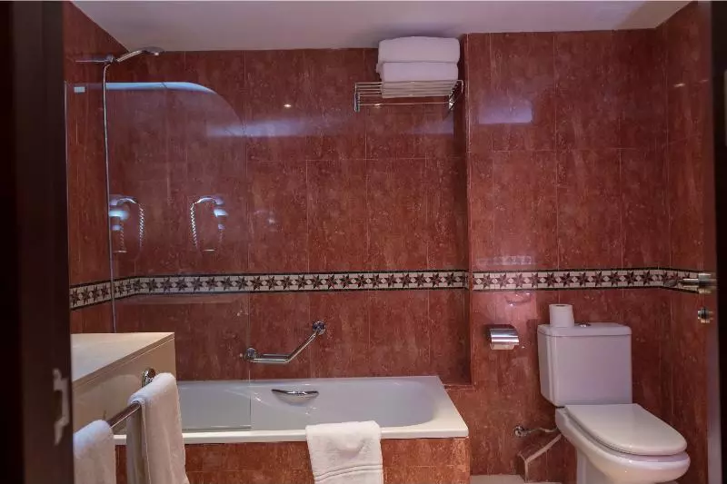 Fotos del hotel Palacio Valderrabanos:  4