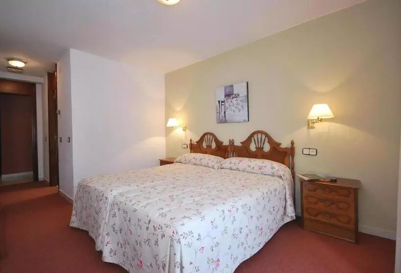 Fotos del hotel Principado De Europa:  2