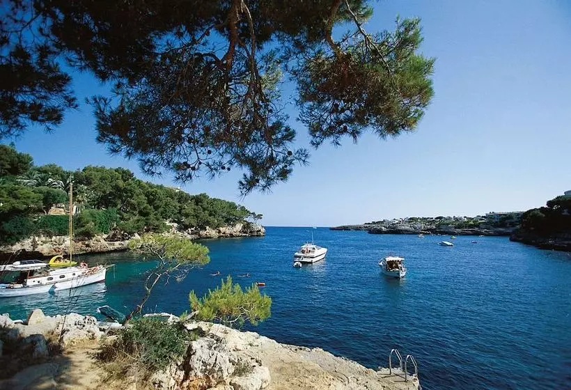 Fotos del hotel Robinson Cala Serena:  7