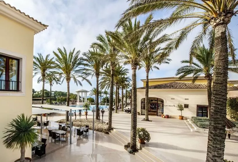 Fotos del hotel Robinson Cala Serena:  5