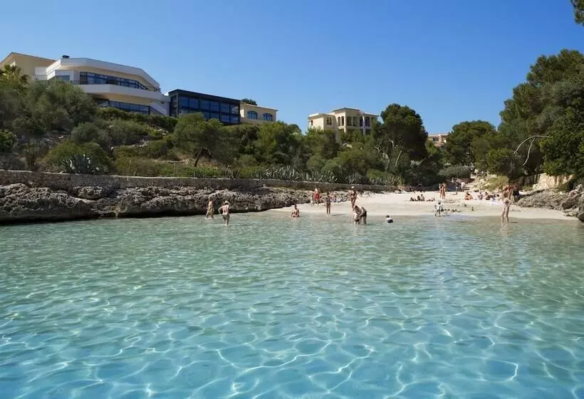 Fotos del hotel Robinson Cala Serena:  14