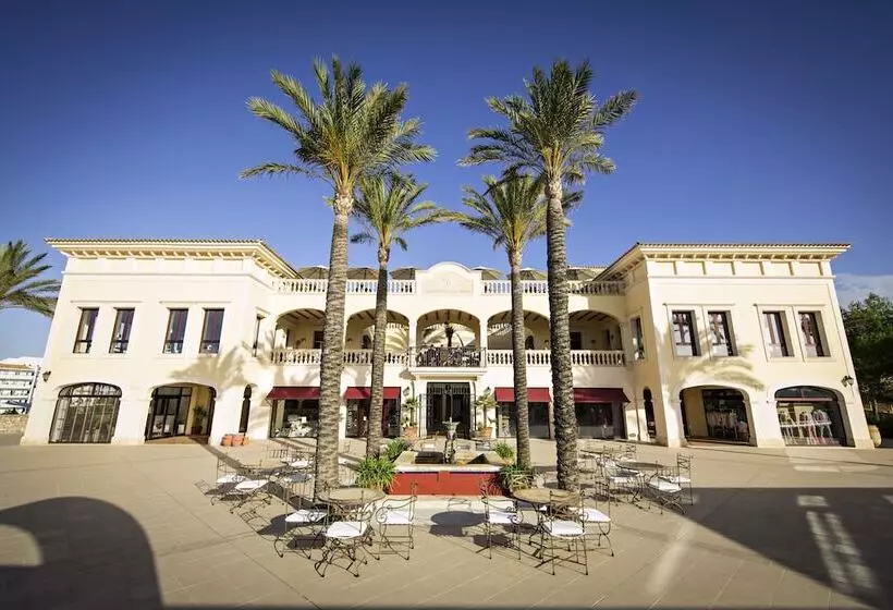 Fotos del hotel Robinson Cala Serena:  9