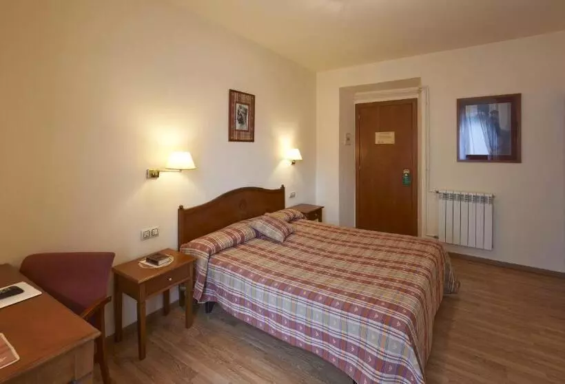 Fotos del hotel Abat Cisneros Montserrat:  21