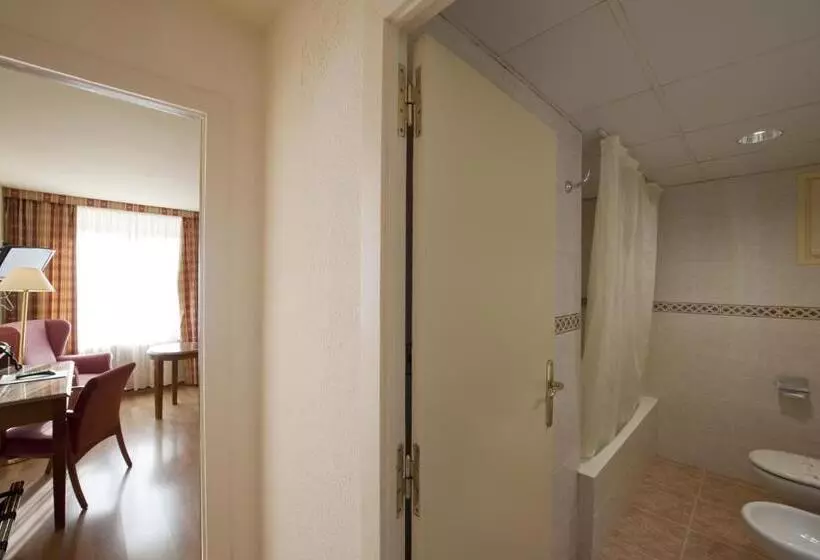 Fotos del hotel Abat Cisneros Montserrat:  25
