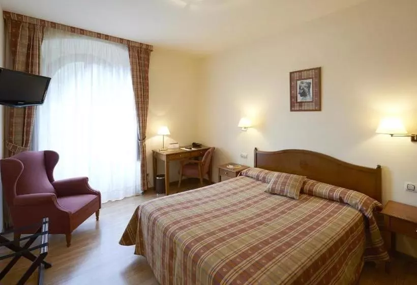 Fotos del hotel Abat Cisneros Montserrat:  10