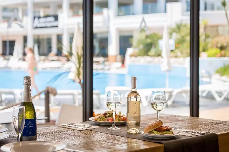 Fotos del hotel AQUA Hotel Aquamarina & Spa:  8