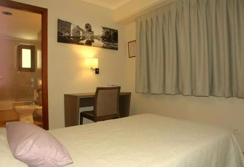 Fotos del hotel Avenida Plaza:  24