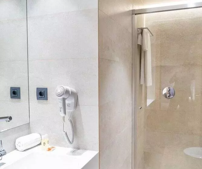 Fotos del hotel Caledonian:  10