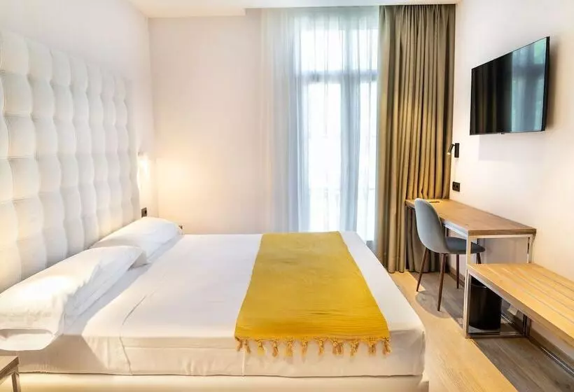 Fotos del hotel Caledonian:  16