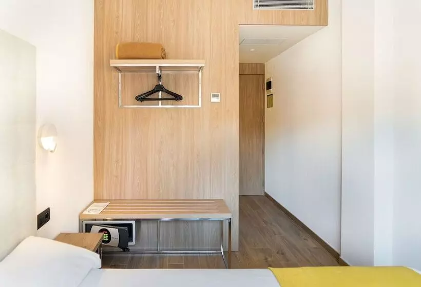 Fotos del hotel Caledonian:  21