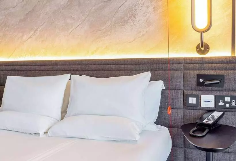 Fotos del hotel Expo Hotel Valencia:  17