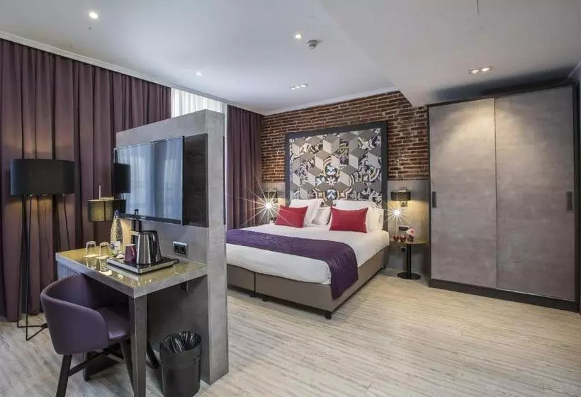 Fotos del hotel Leonardo Hotel Barcelona Las Ramblas:  7