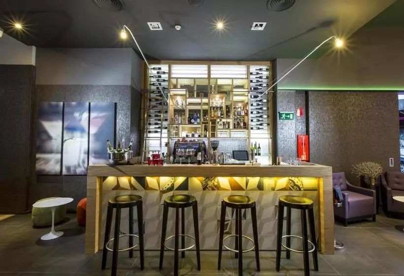 Fotos del hotel Leonardo Hotel Barcelona Las Ramblas:  15