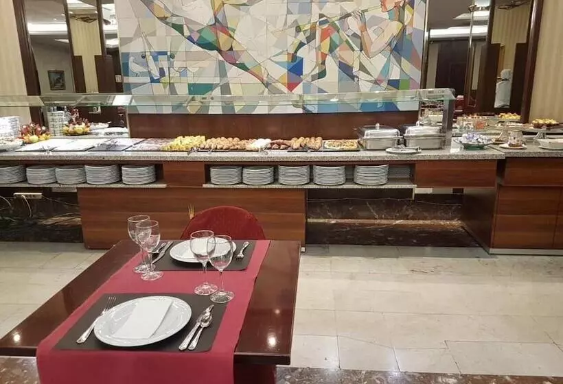 Fotos del hotel Urpí:  11