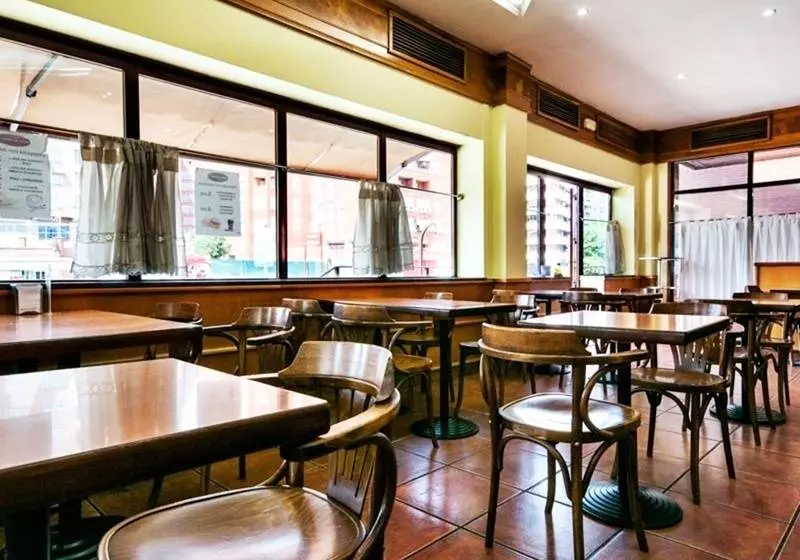 Fotos del hotel Hotel Alcarria:  5