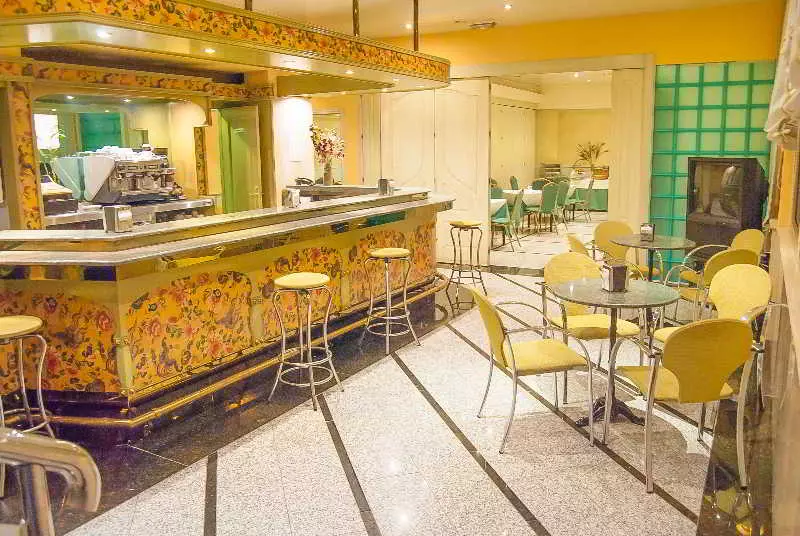 Fotos del hotel Ana María:  3