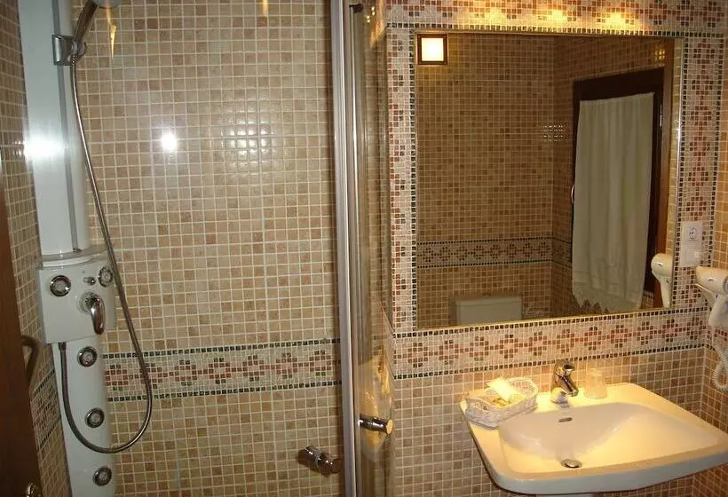 Fotos del hotel Conde Aznar:  5