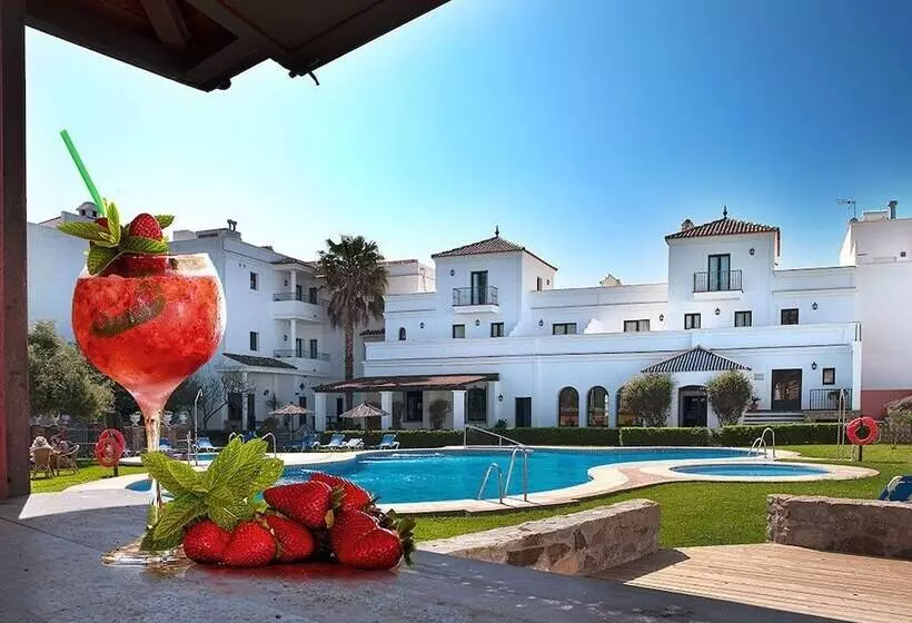 Fotos del hotel Doña Lola Zahara:  21