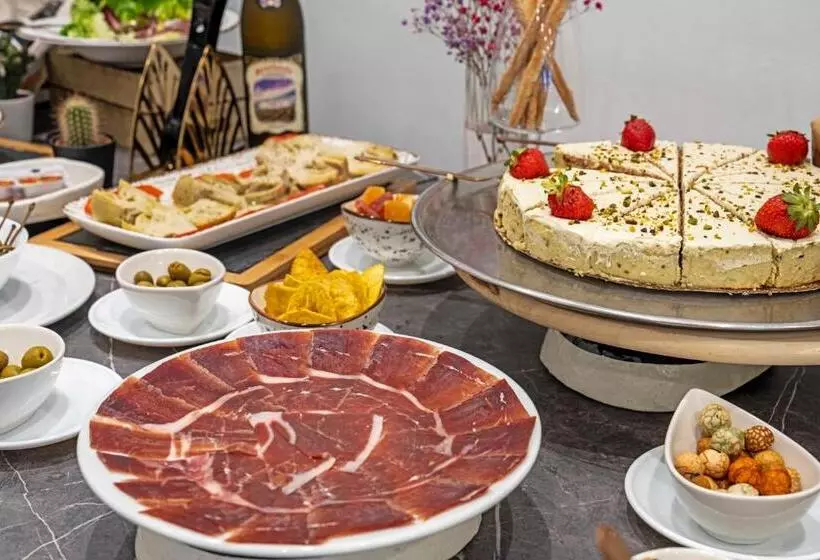 Fotos del hotel City House Rías Altas:  9