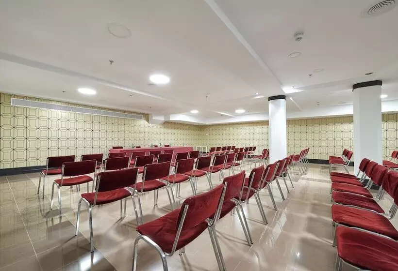 Fotos del hotel Ilunion San Sebastián:  8