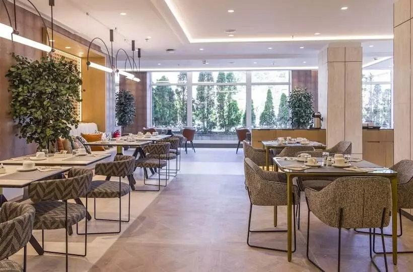 Fotos del hotel Ilunion San Sebastián:  2