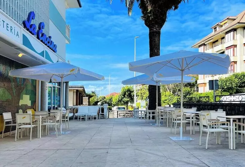 Fotos del hotel La Encina:  25