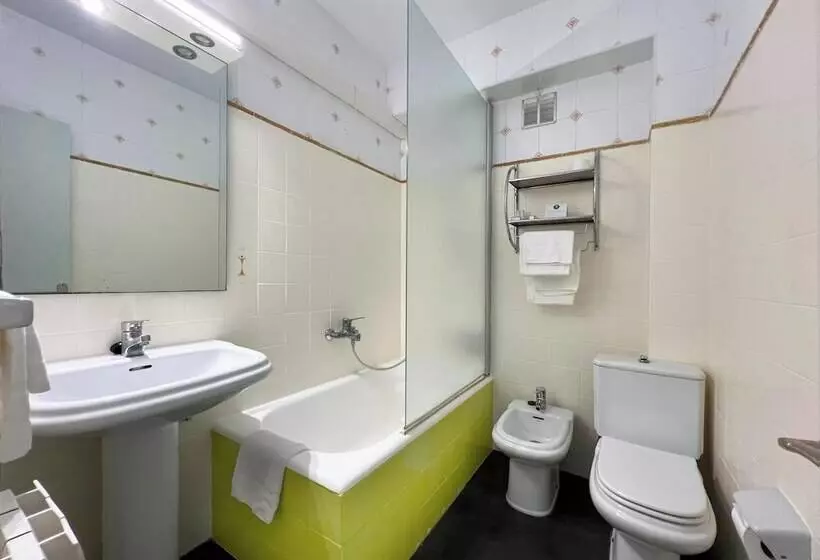 Fotos del hotel La Encina:  12