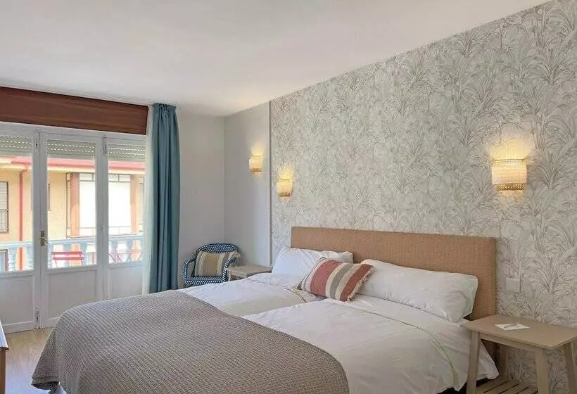 Fotos del hotel La Encina:  9