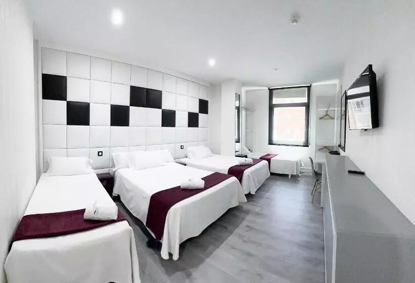 Fotos del hotel Avenida De España:  18