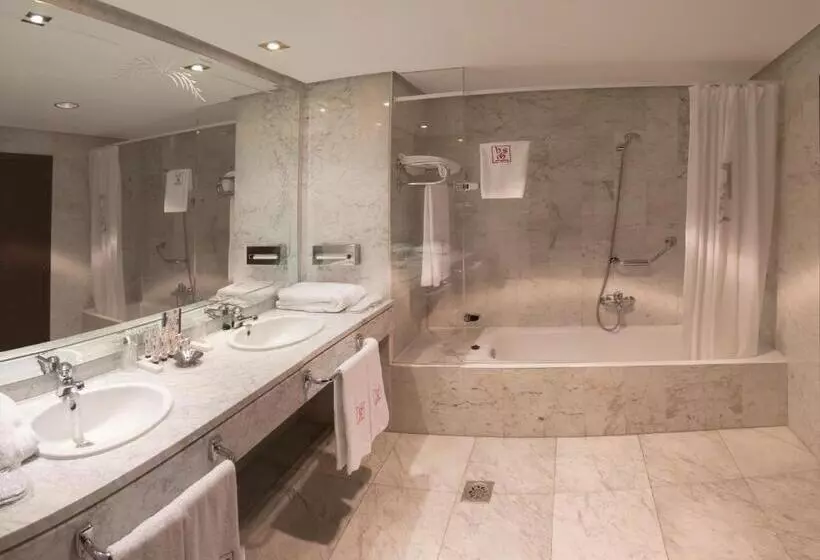Fotos del hotel Hostería Del Monasterio De San Millan:  6