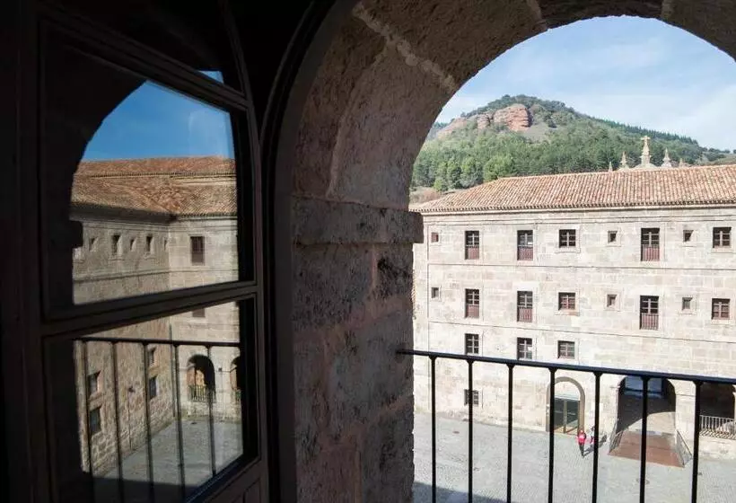 Fotos del hotel Hostería Del Monasterio De San Millan:  13