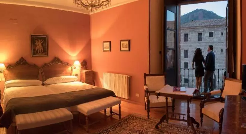 Fotos del hotel Hostería Del Monasterio De San Millan:  14