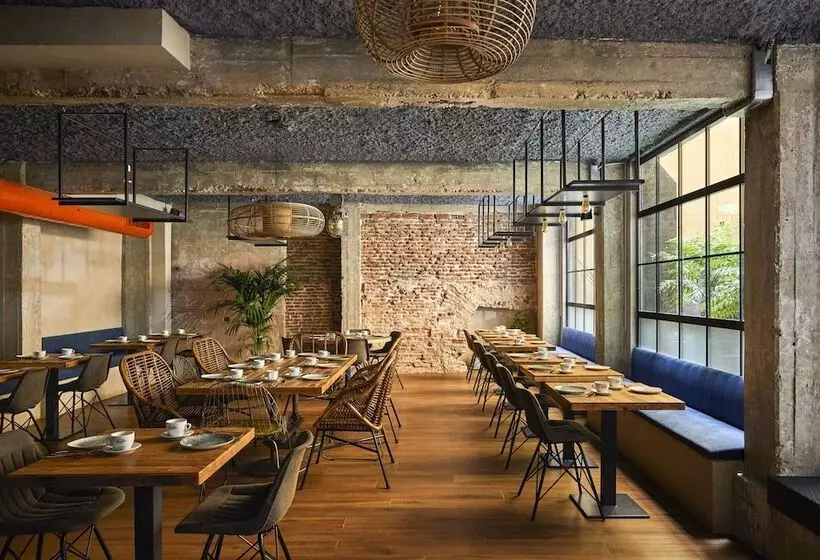 Fotos del hotel Indigo Madrid  Princesa, An Ihg:  4