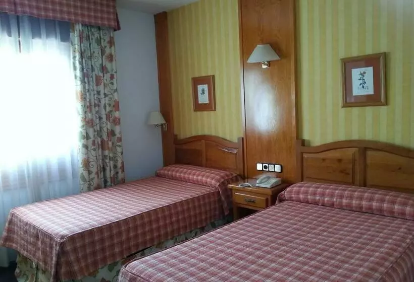 Fotos del hotel Labrador:  6