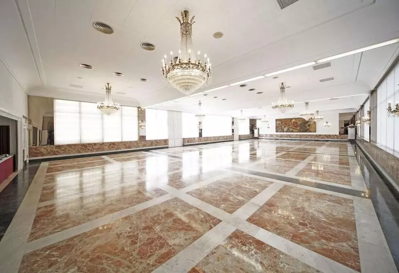 Fotos del hotel Tres Reyes Pamplona:  13