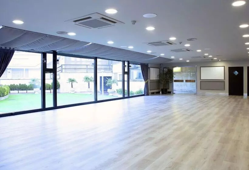 Fotos del hotel Tres Reyes Pamplona:  19