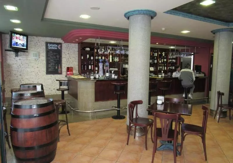 Fotos del hotel Virgen Del Camino Pontevedra:  11