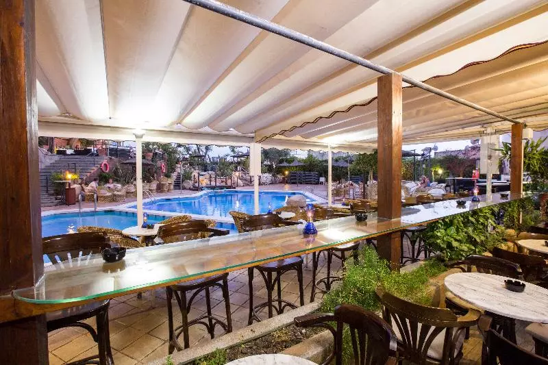 Fotos del hotel Alba Seleqtta:  14