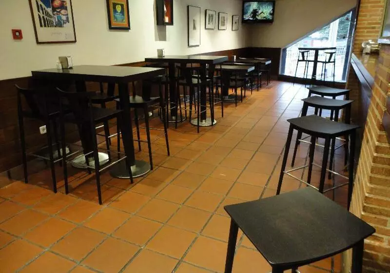 Fotos del hotel Los Arcos:  13