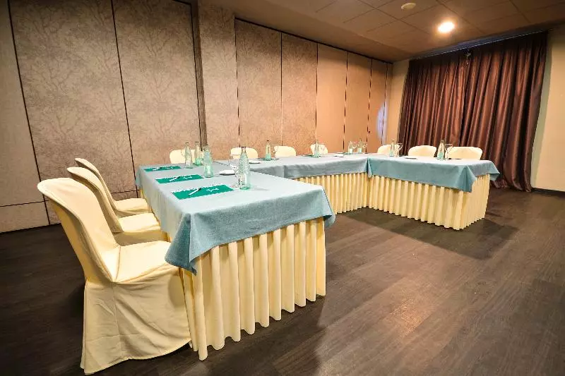 Fotos del hotel Oromana:  5