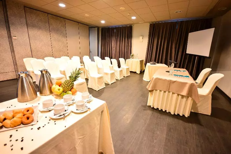 Fotos del hotel Oromana:  11