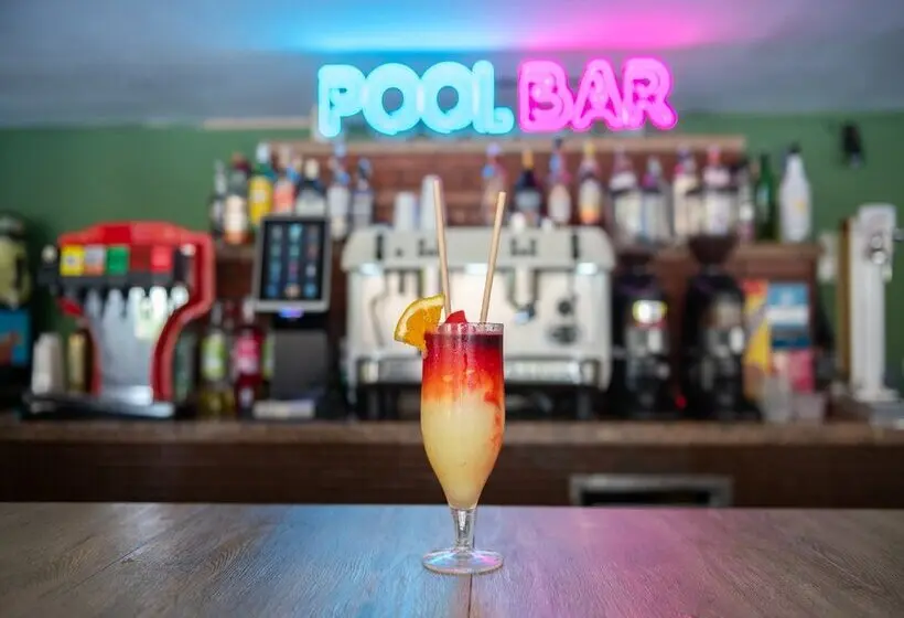 Fotos del hotel Parasol Garden:  51