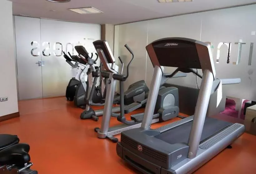 Fotos del hotel Port Azafata Valencia:  6