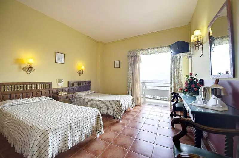 Fotos del hotel San Telmo:  10